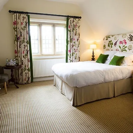 Gisborough Hall Hotel 4*