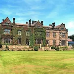 Gisborough Hall 호텔 4*