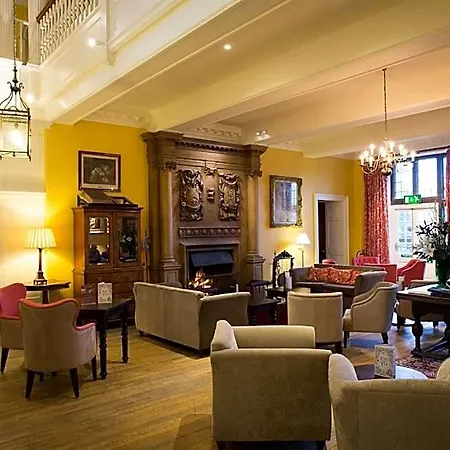 Gisborough Hall Hotel 4*