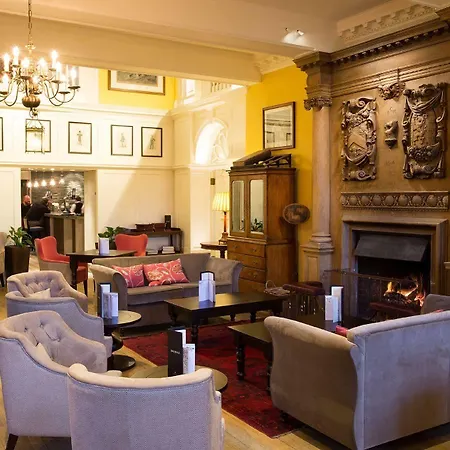 מלון Gisborough Hall 4*