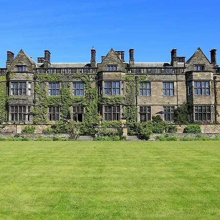 מלון Gisborough Hall 4*
